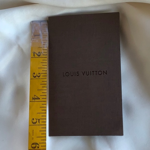 Louis Vuitton receipt envelops - Picture 7 of 8